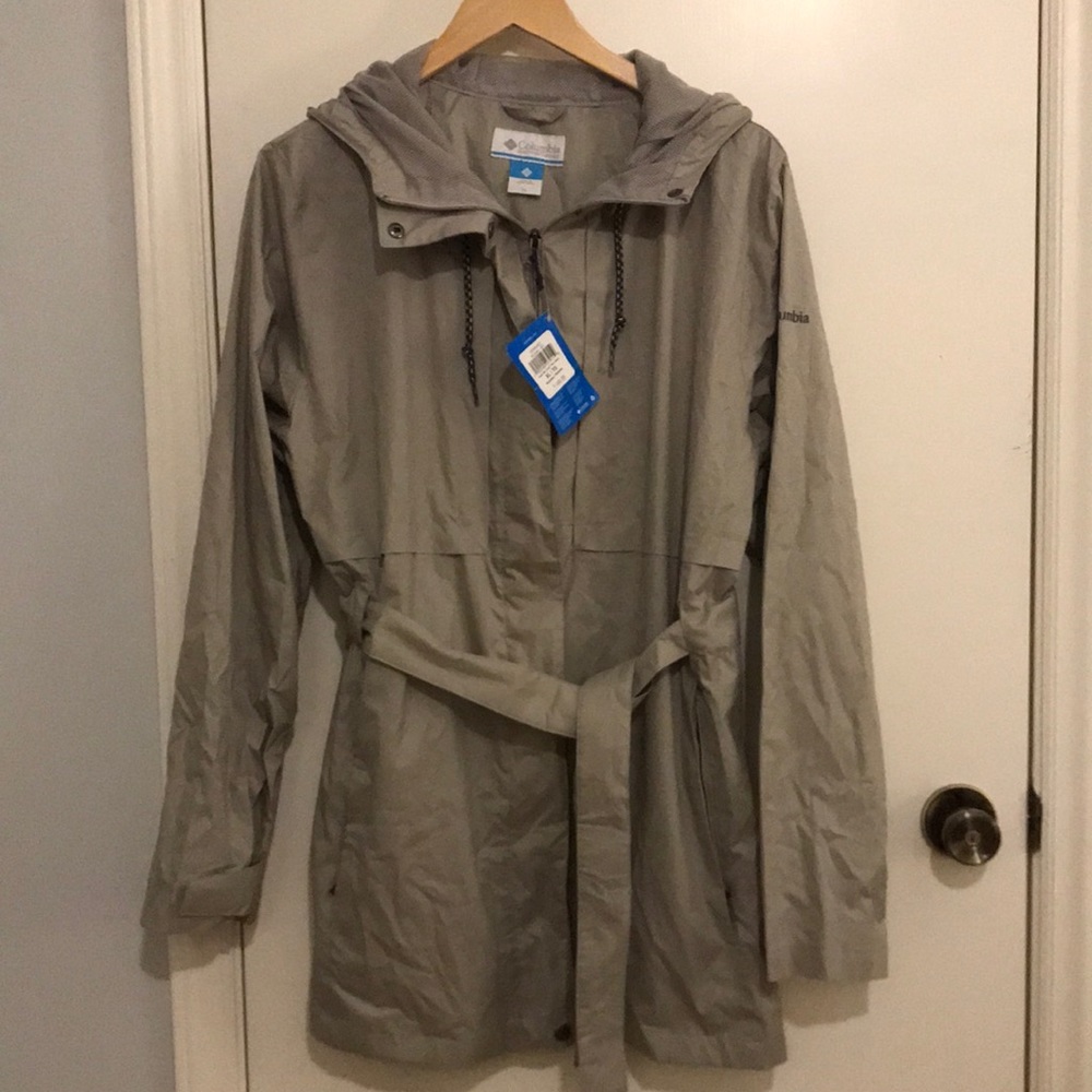 NWT Columbia Grey Raincoat XL